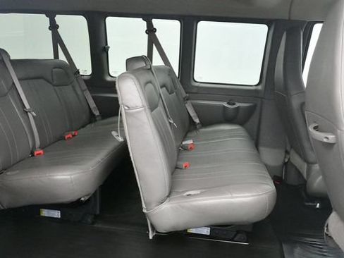 Used 2024 Chevrolet Express 3500 LS RWD image 10