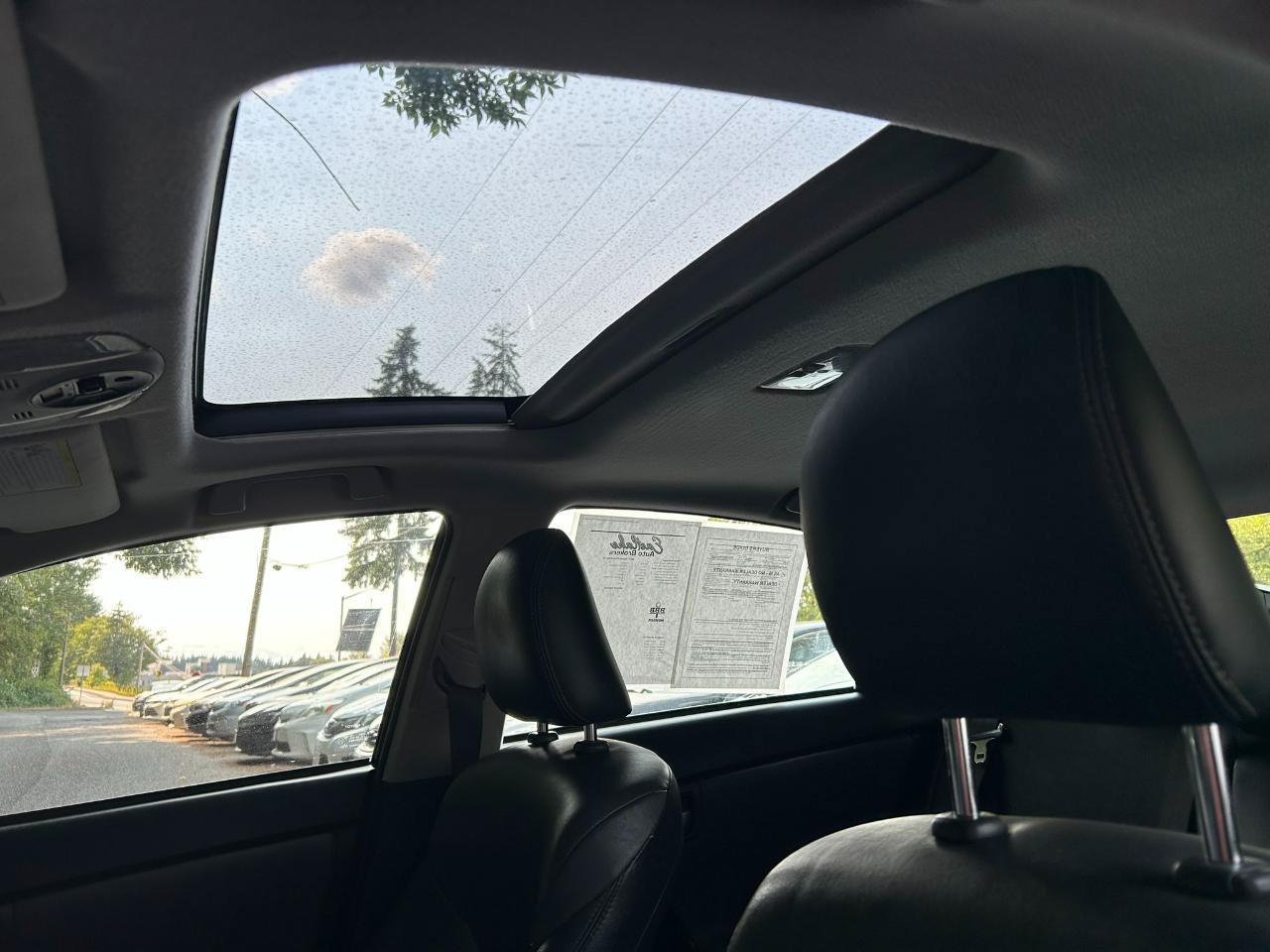Used 2013 Toyota Prius Four w/ Deluxe Solar Roof Pkg FWD image 12