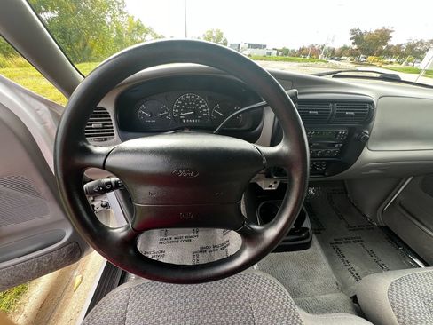 Used 1998 Ford Ranger Splash image 19