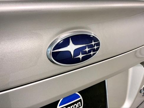 Used 2015 Subaru Legacy 3.6R Limited image 29
