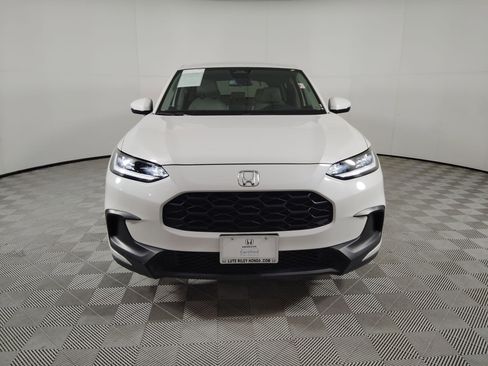 Certified 2023 Honda HR-V LX image 6