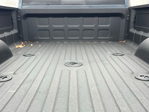 New 2026 RAM 2500 Laramie w/ Night Edition AWD/4WD image 39