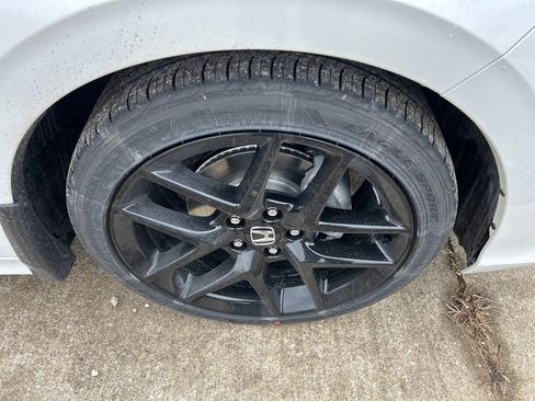 New 2026 Honda Civic Sport image 38