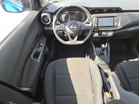Used 2025 Nissan Kicks Play S FWD image 6