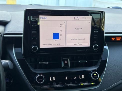 Used 2022 Toyota Corolla XSE image 10