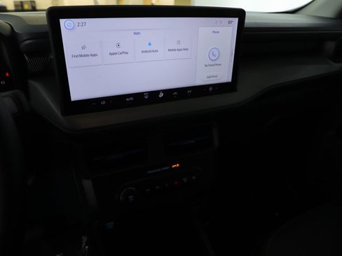 Certified 2025 Ford Maverick Lobo AWD/4WD image 11