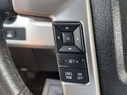 Used 2013 Ford F150 Platinum RWD image 25
