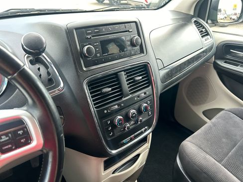 Used 2014 Dodge Grand Caravan SE w/ Quick Order Package 29E SE image 21