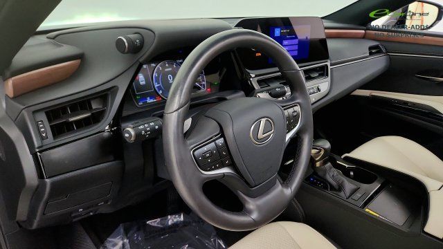 Used 2025 Lexus ES 350 w/ Premium Package FWD image 45