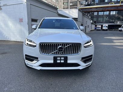Certified 2024 Volvo XC90 B6 Ultimate w/ Lounge Package