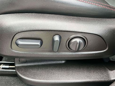 Used 2023 Chevrolet Equinox RS w/ RS Leather Package image 20