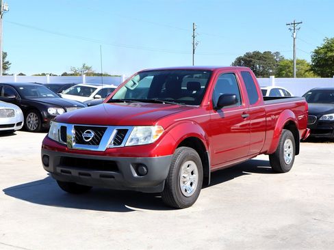 Used 2018 Nissan Frontier S image 3