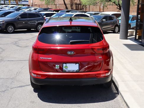Used 2019 Kia Sportage EX w/ EX Technology Package FWD image 10