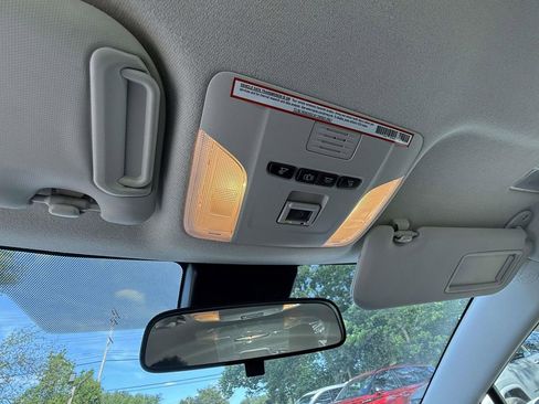 Used 2022 Toyota Corolla LE FWD image 26