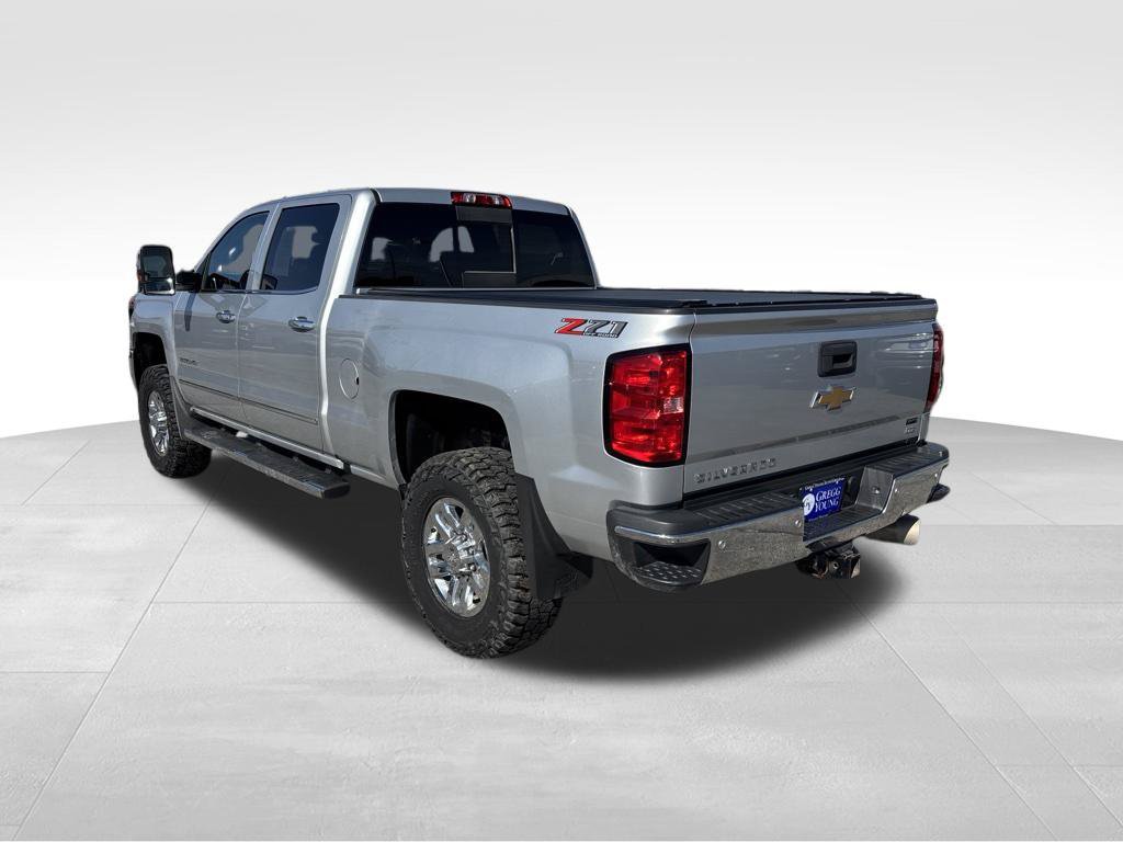 Used 2018 Chevrolet Silverado 2500 LTZ w/ Duramax Plus Package AWD/4WD image 4