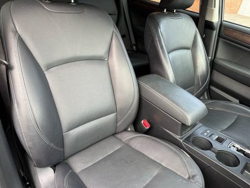 Used 2018 Subaru Outback 2.5i Limited image 9