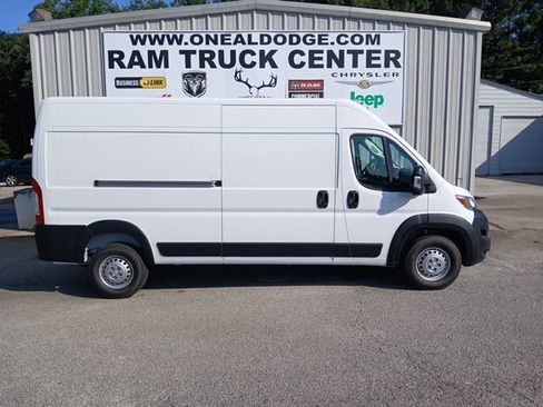New 2026 RAM ProMaster 2500 w/ Convenience Group FWD image 2