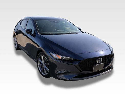 Used 2019 MAZDA MAZDA3 AWD Hatchback image 2