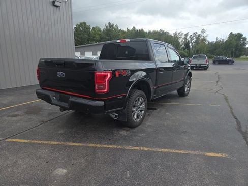 Used 2017 Ford F150 Lariat w/ Equipment Group 502A Luxury AWD/4WD image 3