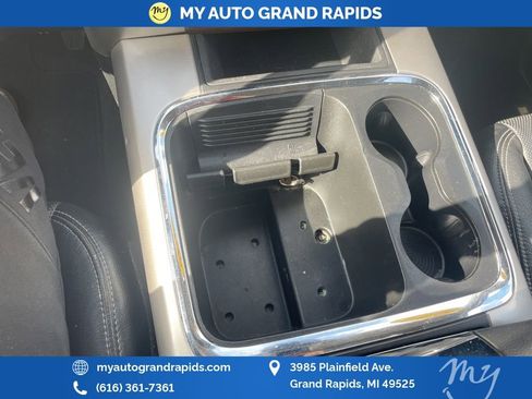 Used 2017 RAM 1500 Laramie image 23