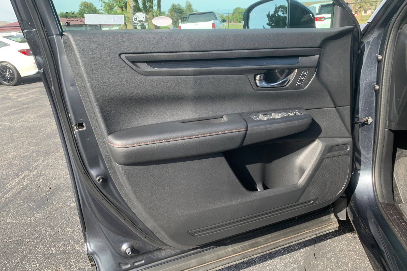 Used 2025 Honda CR-V Sport-L image 13