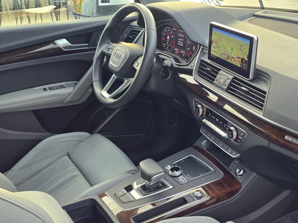Used 2018 Audi Q5 Prestige w/ Prestige Package AWD/4WD image 30