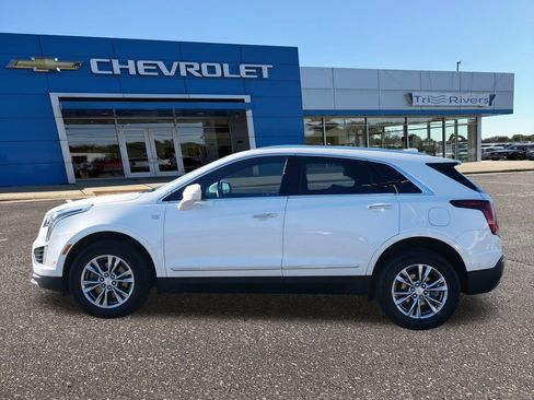 Used 2021 Cadillac XT5 Premium Luxury image 2