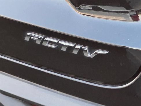 Used 2026 Chevrolet Trax ACTIV FWD image 6