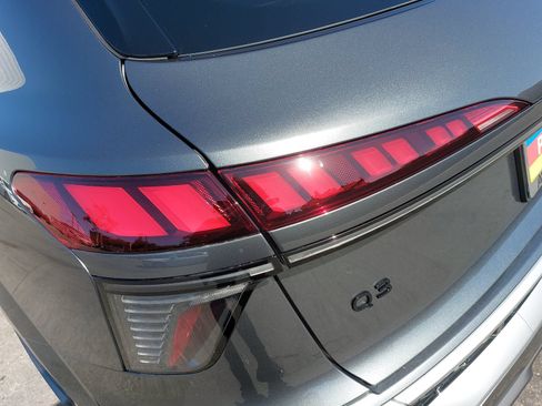 New 2026 Audi Q3 quattro 2.0T AWD/4WD image 38