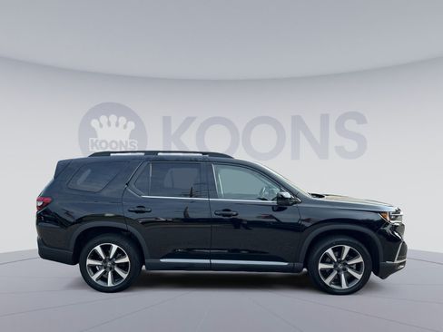 Used 2023 Honda Pilot Elite image 8