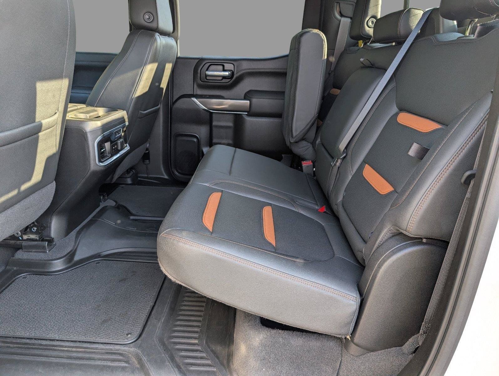 Used 2021 GMC Sierra 1500 AT4 w/ AT4 Carbonpro Edition AWD/4WD image 34