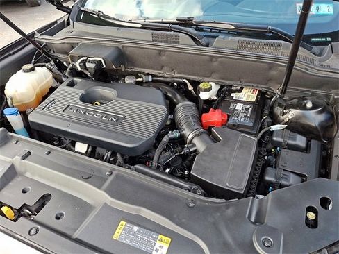 Used 2019 Lincoln Nautilus Select image 26