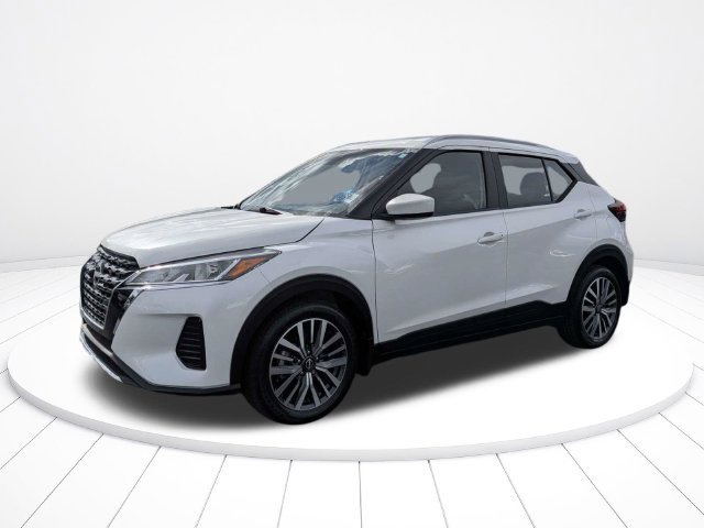 Used 2022 Nissan Kicks SV FWD image 7