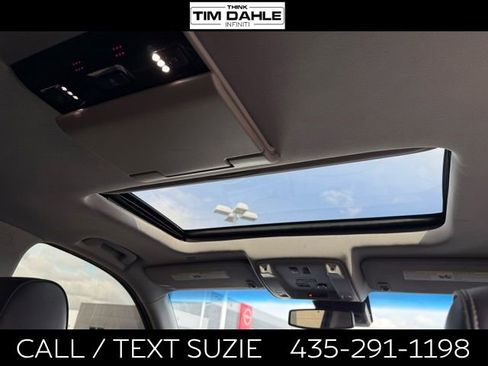 Used 2018 GMC Yukon Denali w/ Denali Ultimate Package image 18