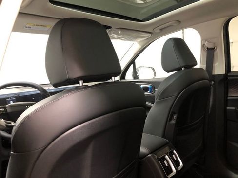 New 2026 Kia Sorento S w/ S Panoramic Sunroof Package image 17