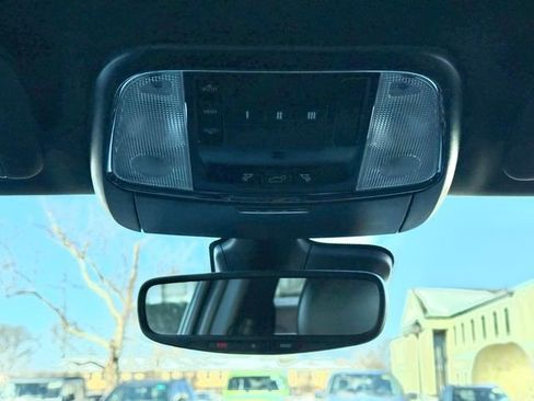 Used 2018 Dodge Durango R/T w/ Technology Group image 40