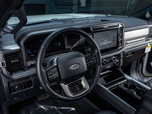 Used 2026 Ford F250 Platinum image 17