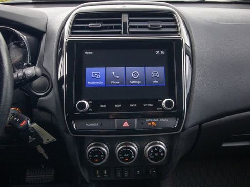 Used 2021 Mitsubishi Outlander Sport ES AWD/4WD image 22