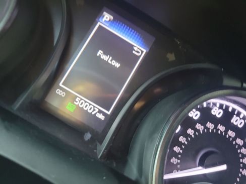 Certified 2022 Toyota Camry SE image 29