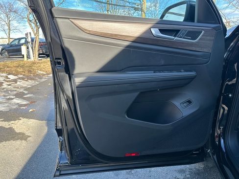 New 2026 Volkswagen Atlas SEL Premium R-Line image 5