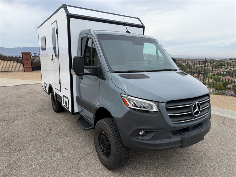 Used 2024 Mercedes-Benz Sprinter 3500 image 13