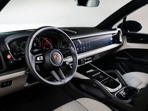 New 2026 Porsche Cayenne AWD/4WD image 4