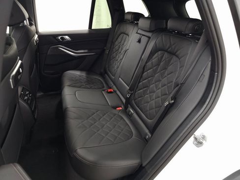 Used 2026 BMW X5 xDrive40i w/ Parking Assistance Package AWD/4WD image 28