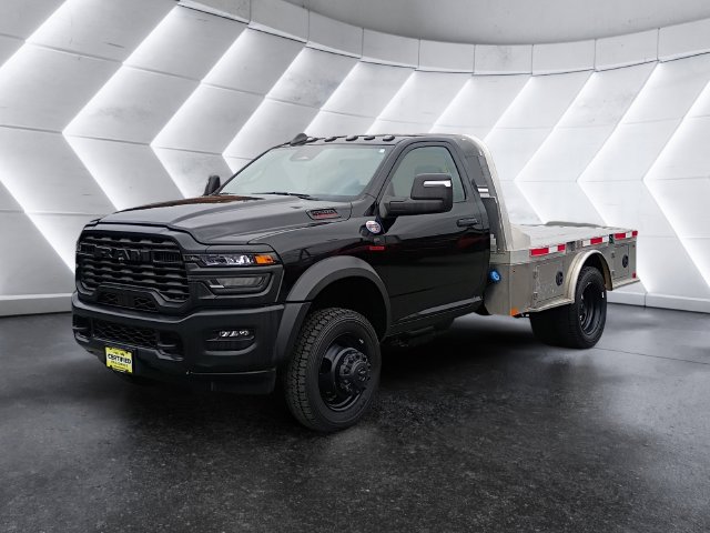 Used 2026 RAM 5500 Tradesman AWD/4WD image 1