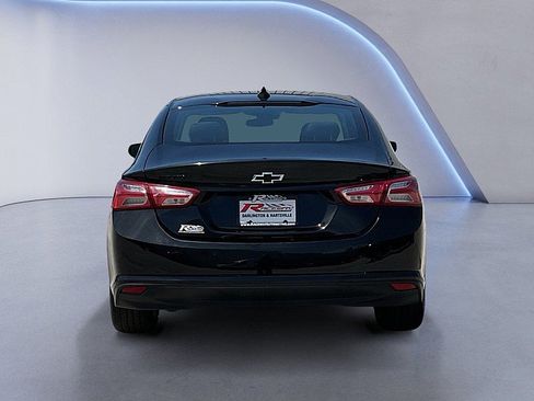 Used 2024 Chevrolet Malibu LT w/ Midnight Edition FWD image 4