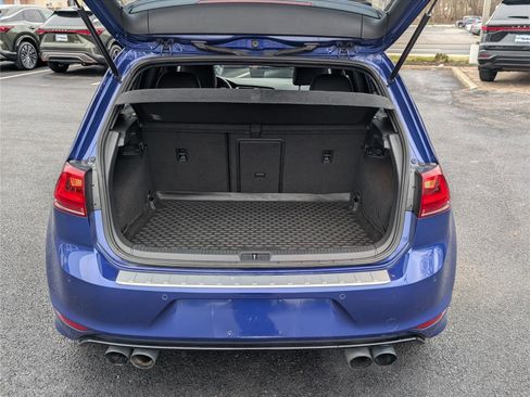 Used 2016 Volkswagen Golf R 4-Door image 12