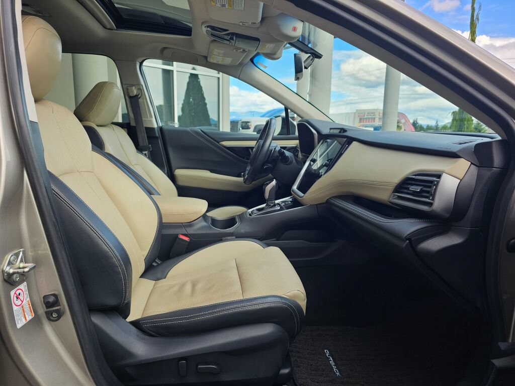 Used 2020 Subaru Outback Limited w/ Popular Package #2 AWD/4WD image 11