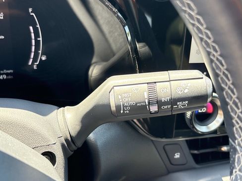 Used 2024 BMW 330i xDrive 330i xDrive Sedan AWD w/ Premium Package image 30