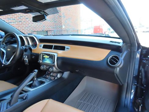 Used 2013 Chevrolet Camaro SS w/ Dusk Special Edition image 39