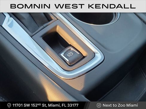 Used 2023 Chevrolet Equinox LT image 22